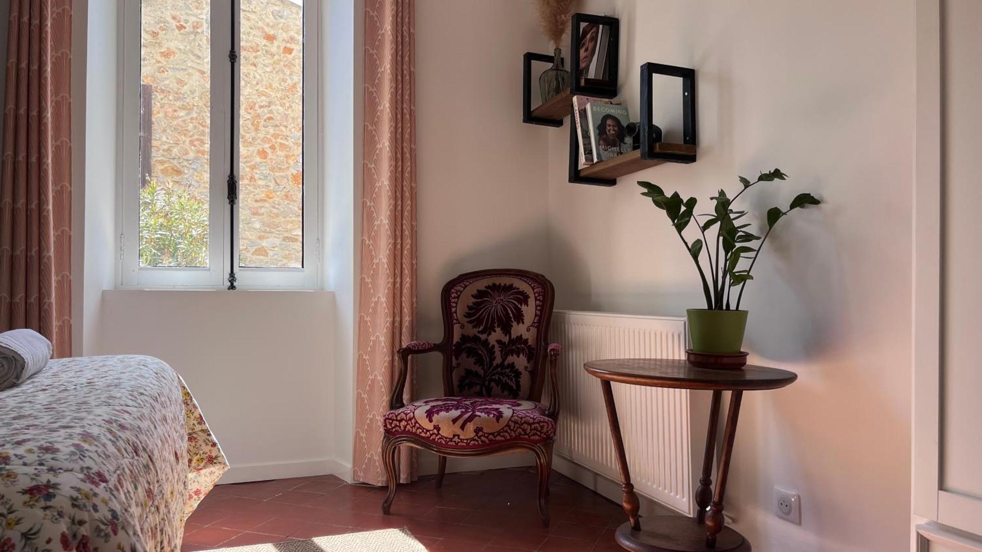 Abri Du Vent, Chambres Et Appartements Fitou Exteriör bild