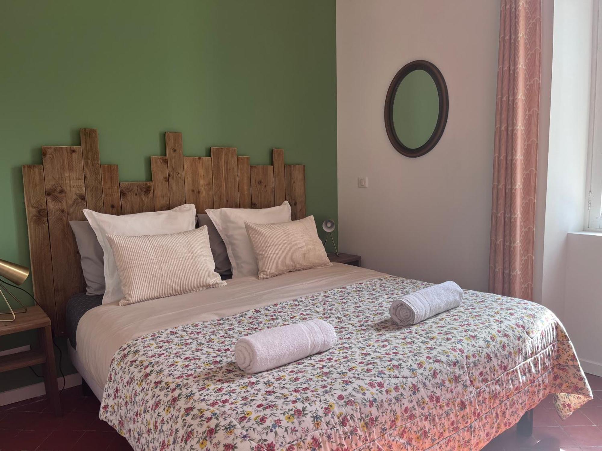 Abri Du Vent, Chambres Et Appartements Fitou Exteriör bild
