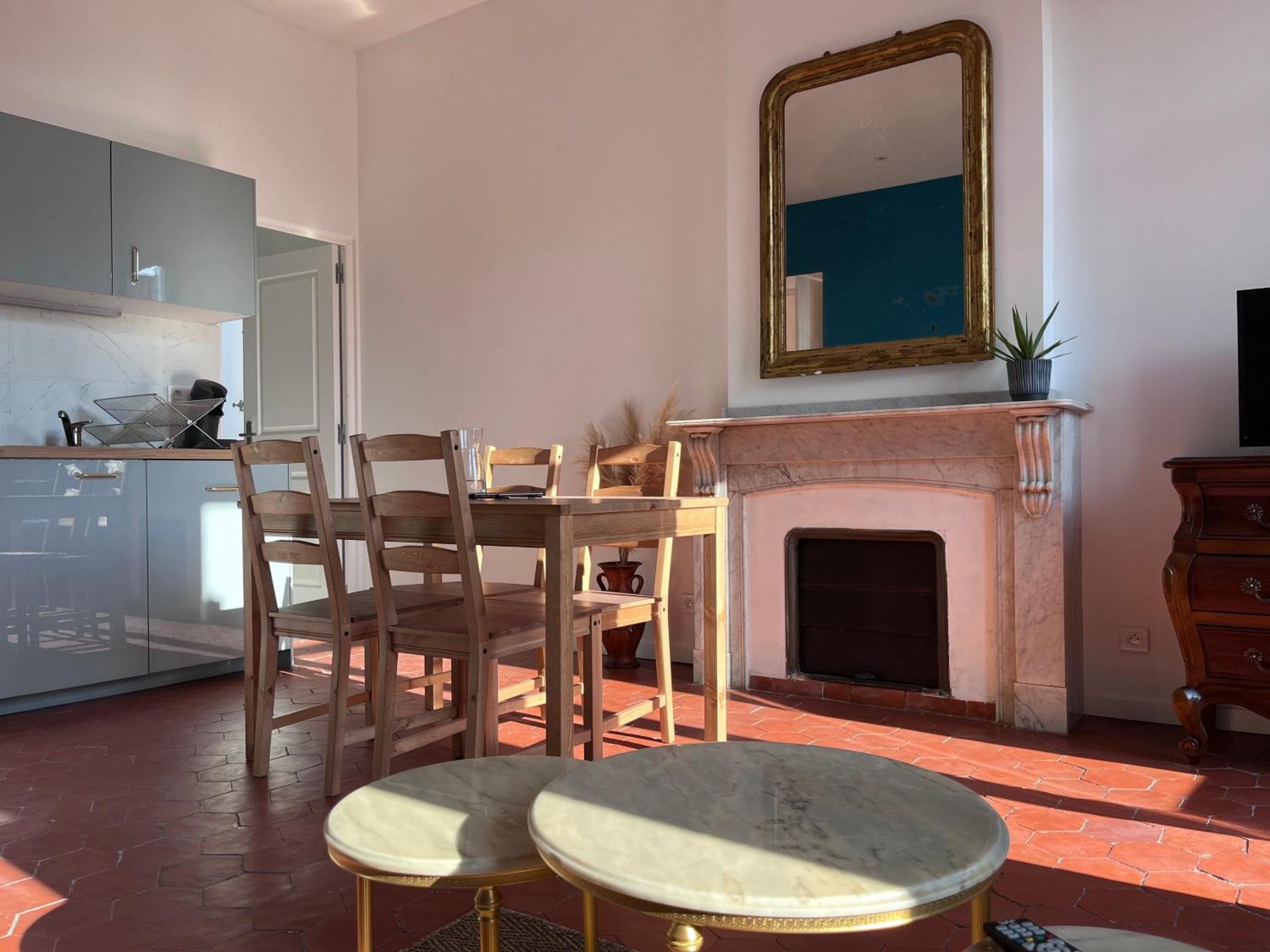 Abri Du Vent, Chambres Et Appartements Fitou Exteriör bild